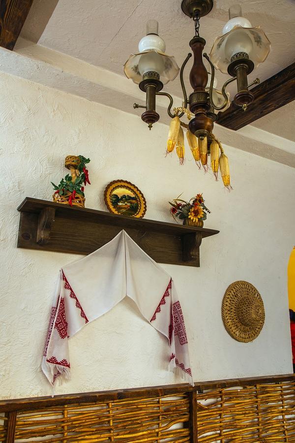 Stary Melnik Hotel アルマトイ エクステリア 写真